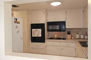 2458 Columbia Dr, Clearwater, FL 33763 - Photo 11