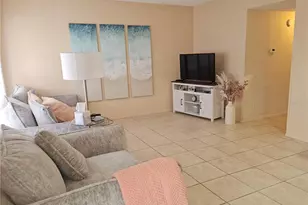 2458 Columbia Dr, Clearwater, FL 33763 - Photo 5