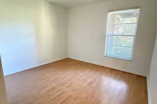 14308 Hanging Moss Cir, Tampa, FL 33613 - Photo 21