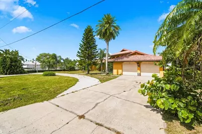 111 Shore Drive, Dunedin, FL 34698 - Photo 29