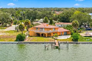 111 Shore Dr, Dunedin, FL 34698 - Photo 23