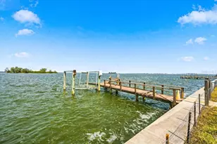 111 Shore Dr, Dunedin, FL 34698 - Photo 37