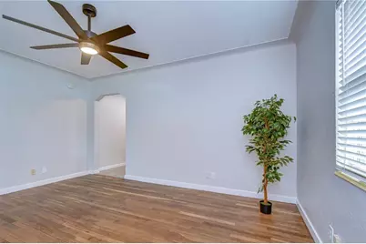 850 22nd Avenue N, Saint Petersburg, FL 33704 - Photo 17