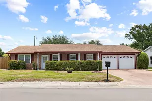 7797 132nd Way, Seminole, FL 33776 - Photo 1