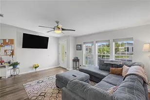 37602 Lilly Bea Ave, Zephyrhills, FL 33541 - Photo 17