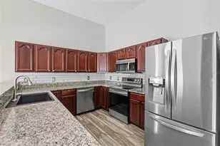 9548 Orange Valley Ct, Tampa, FL 33618 - Photo 5