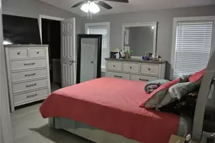 38122 Central Ave, Zephyrhills, FL 33540 - Photo 27
