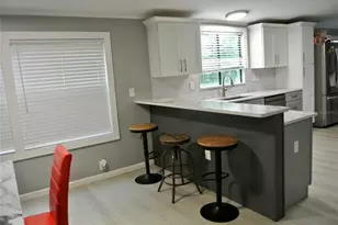 38122 Central Ave, Zephyrhills, FL 33540 - Photo 17