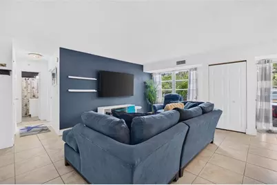 3315 58th Avenue S #105, Saint Petersburg, FL 33712 - Photo 7