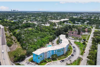 3315 58th Avenue S #105, Saint Petersburg, FL 33712 - Photo 5