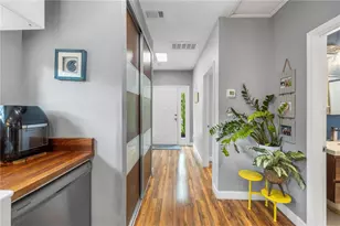2101 43rd St S, Saint Petersburg, FL 33711 - Photo 15