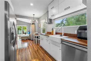 2101 43rd St S, Saint Petersburg, FL 33711 - Photo 21