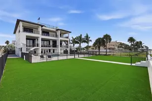 15908 Gulf Blvd, Redington Beach, FL 33708 - Photo 27