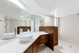 210 Dolphin Point, Clearwater Beach, FL 33767 - Photo 15