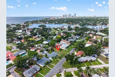 257 Mateo Way NE, Saint Petersburg, FL 33704 - Photo 1
