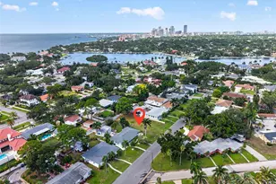 257 Mateo Way NE, Saint Petersburg, FL 33704 - Photo 1