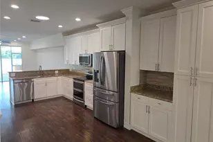 2644 Sabal Springs Dr, Clearwater, FL 33761 - Photo 3