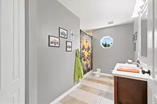 12327 Millington Ave, Weeki Wachee, FL 34614 - Photo 41