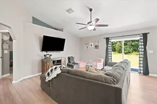 12327 Millington Ave, Weeki Wachee, FL 34614 - Photo 27