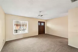 1329 New Bedford Dr, Sun City Center, FL 33573 - Photo 5
