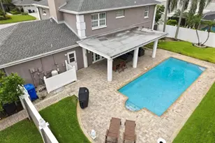 1101 88th Ave N, Saint Petersburg, FL 33702 - Photo 3