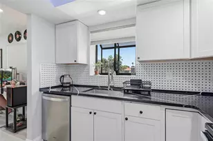 908 Hammock Pine Blvd, Clearwater, FL 33761 - Photo 13
