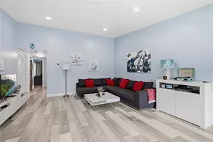 908 Hammock Pine Blvd, Clearwater, FL 33761 - Photo 7
