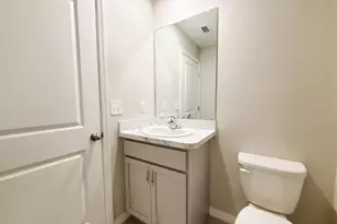 1014 Golden Shiner Ave, Ruskin, FL 33570 - Photo 17