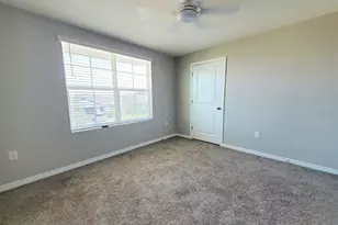 1014 Golden Shiner Ave, Ruskin, FL 33570 - Photo 47