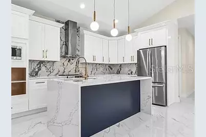 2823 60th Avenue N, Saint Petersburg, FL 33714 - Photo 9