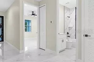 2823 60th Ave N, Saint Petersburg, FL 33714 - Photo 3