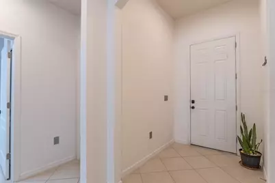 12152 Ledbury Commons Drive, Gibsonton, FL 33534 - Photo 9