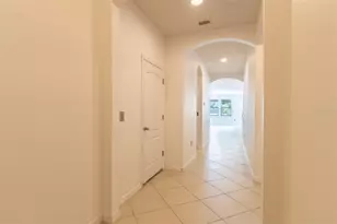12152 Ledbury Commons Dr, Gibsonton, FL 33534 - Photo 11