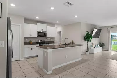 31575 Barrel Wave Way, Wesley Chapel, FL 33545 - Photo 5