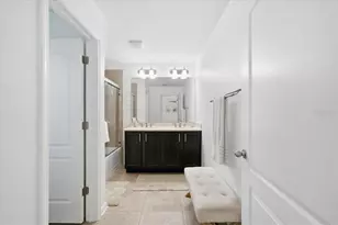 12330 N Rome Ave, Tampa, FL 33612 - Photo 23
