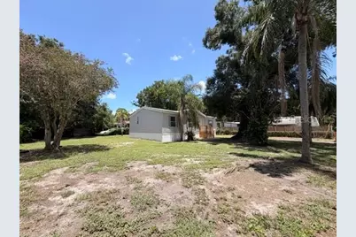 4301 Sherwick Drive, Tampa, FL 33610 - Photo 5