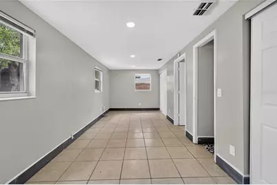 1703 E Idell Street, Tampa, FL 33604 - Photo 21