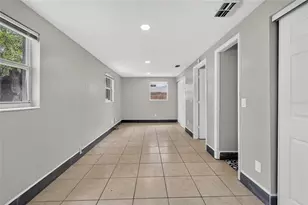 1703 E Idell St, Tampa, FL 33604 - Photo 21