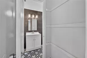 1703 E Idell St, Tampa, FL 33604 - Photo 31