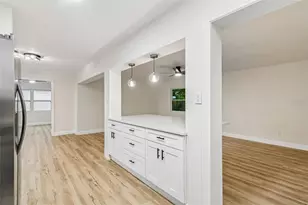 6781 33rd Ave N, Saint Petersburg, FL 33710 - Photo 17