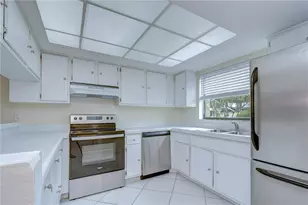 230 Cypress Pl, Oldsmar, FL 34677 - Photo 7
