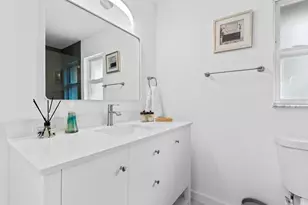 340 Palm Island NE, Clearwater Beach, FL 33767 - Photo 55
