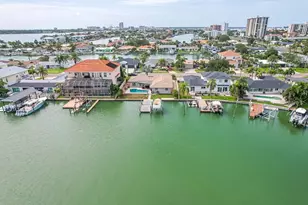 340 Palm Island NE, Clearwater Beach, FL 33767 - Photo 7
