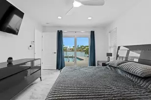 340 Palm Island NE, Clearwater Beach, FL 33767 - Photo 53