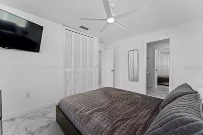 340 Palm Island NE, Clearwater Beach, FL 33767 - Photo 27