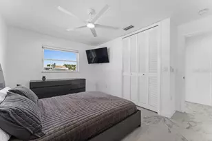 340 Palm Island NE, Clearwater Beach, FL 33767 - Photo 25