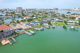 340 Palm Island NE, Clearwater Beach, FL 33767 - Photo 9