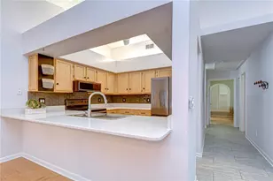 2749 Countryside Blvd, Clearwater, FL 33761 - Photo 9