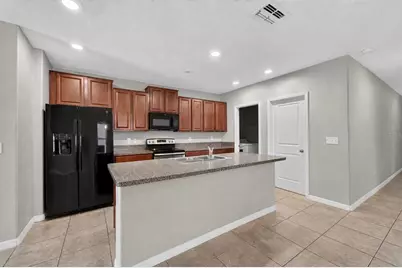 10210 Boggy Moss Drive, Riverview, FL 33578 - Photo 11