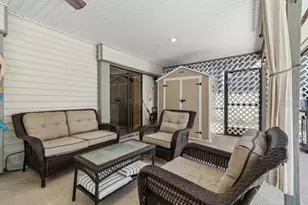 2781 Valencia Ln W, Palm Harbor, FL 34684 - Photo 51